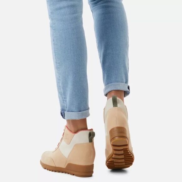 Sorel Evie Sport Lace Sand Suede/Leather Waterproof Booties Sz 10